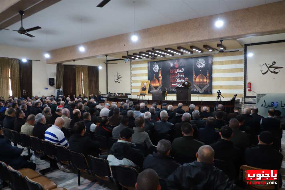 طيردبا : ثالث الفقيدين الغاليين المرحوم مصطفى الزاكري و المرحوم خليل فقيه في حسينية السيدة زينب ع 