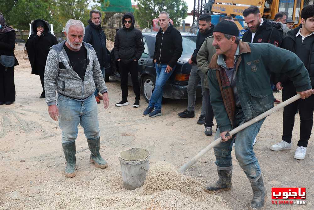 بلدة طيردبا الجنوبية شيعت الفقيدة الغالية المرحومة الحاجة انتصار محسن مغنية -ام سامي رضا الى مثواها الأخير 