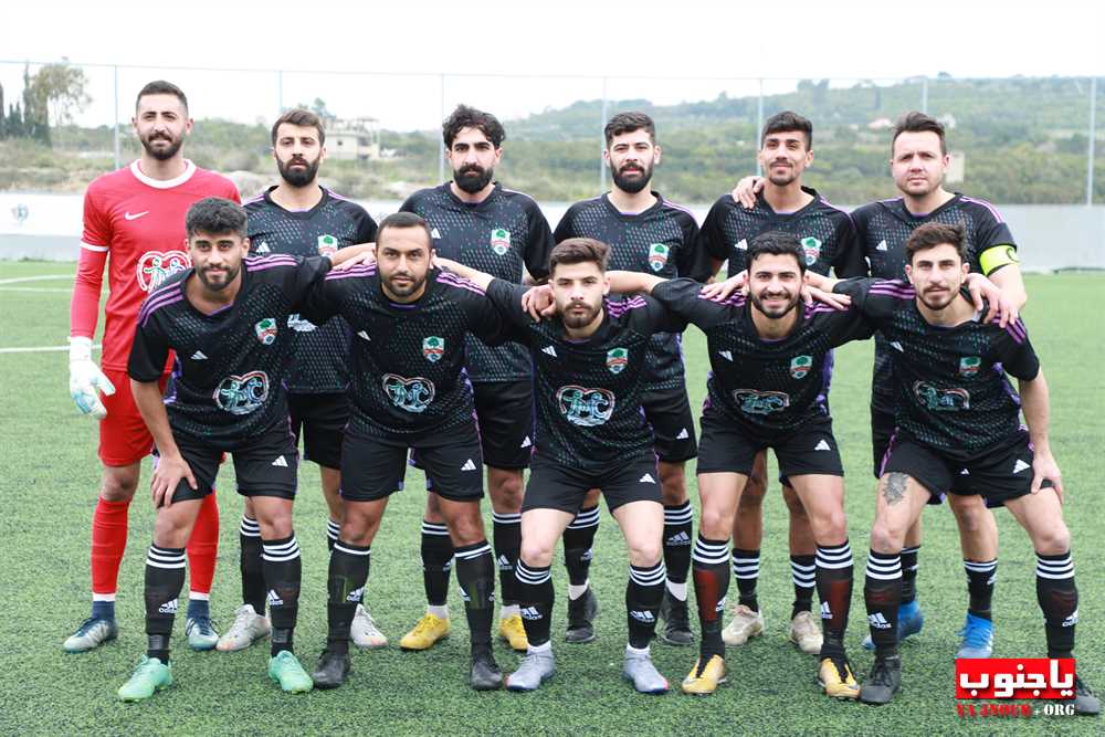 بالصور لقطات من مباراة السلام صور و النهضة عين بعال التي اقيمت على ملعب عباس ناصر في العباسية و انتهت بالتعادل ٢-٢ 
