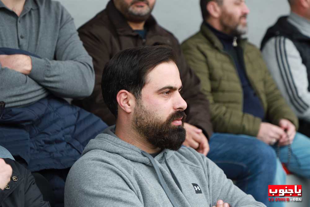 بالصور لقطات من مباراة السلام صور و النهضة عين بعال التي اقيمت على ملعب عباس ناصر في العباسية و انتهت بالتعادل ٢-٢ 