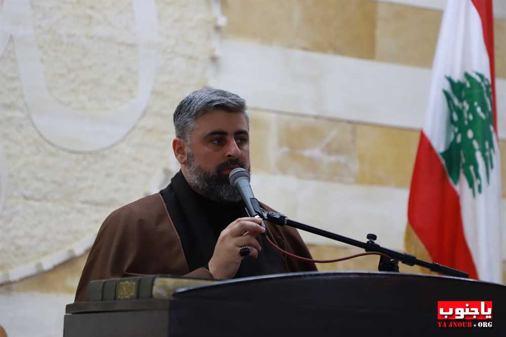 طيردبا : حفل تكريمي بمناسبة مرور اسبوع على رحيل فقيد الشباب الغالي المظلوم فؤاد محمد مغنية في حسينية السيدة زينب ع 
