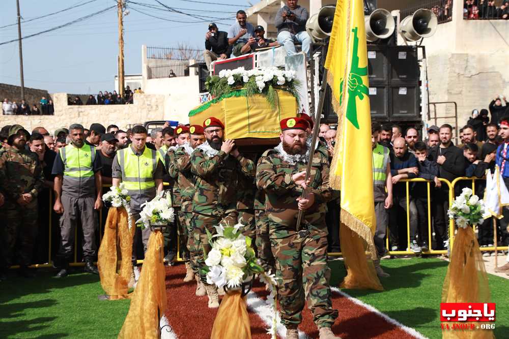بالصور : تشييع الشهيد عباس أحمد خليل في بلدة السماعية الجنوبية 