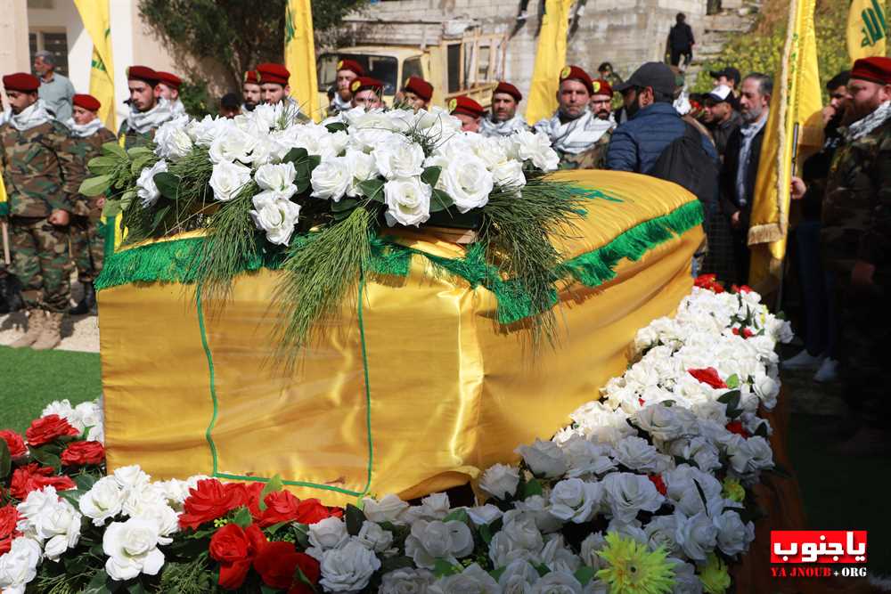 بالصور : تشييع الشهيد عباس أحمد خليل في بلدة السماعية الجنوبية 