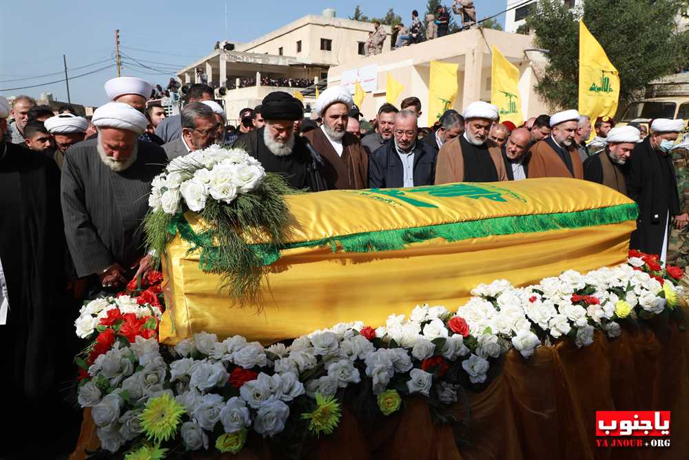 بالصور : تشييع الشهيد عباس أحمد خليل في بلدة السماعية الجنوبية 