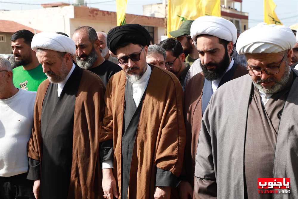 بالصور : تشييع الشهيد عباس أحمد خليل في بلدة السماعية الجنوبية 