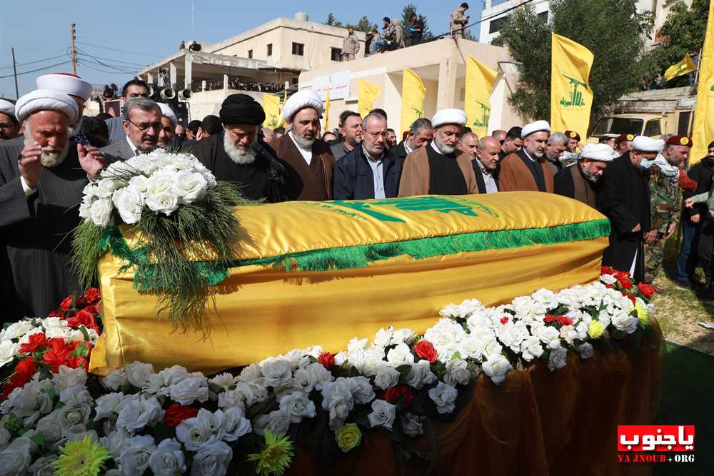 بالصور : تشييع الشهيد عباس أحمد خليل في بلدة السماعية الجنوبية 