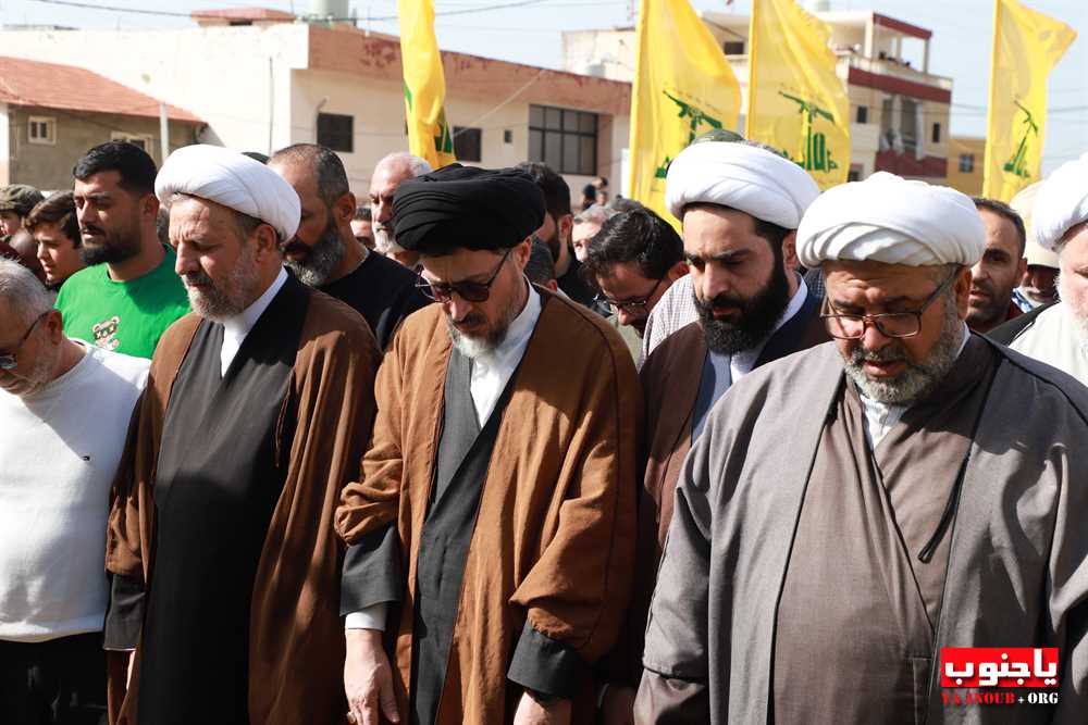 بالصور : تشييع الشهيد عباس أحمد خليل في بلدة السماعية الجنوبية 