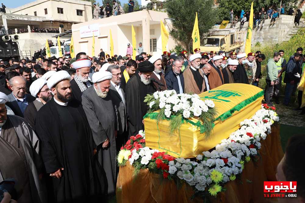 بالصور : تشييع الشهيد عباس أحمد خليل في بلدة السماعية الجنوبية 