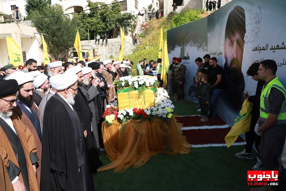 بالصور : تشييع الشهيد عباس أحمد خليل في بلدة السماعية الجنوبية 
