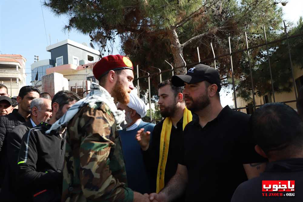 بالصور : تشييع الشهيد عباس أحمد خليل في بلدة السماعية الجنوبية 