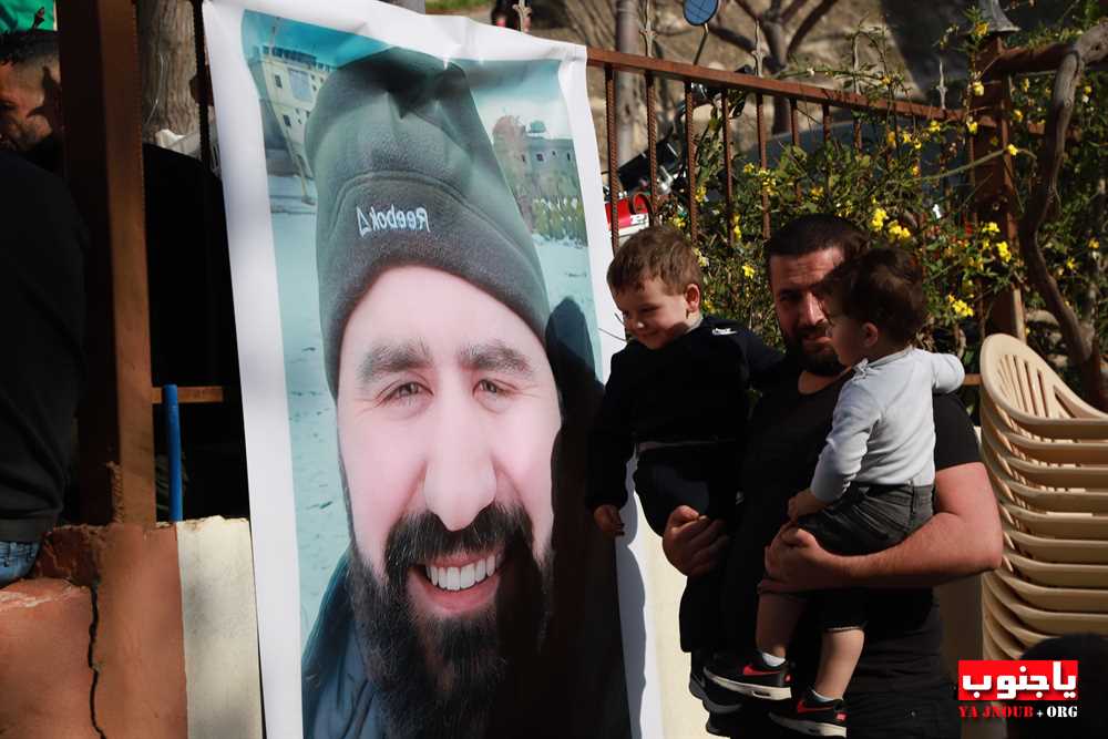 بالصور : تشييع الشهيد عباس أحمد خليل في بلدة السماعية الجنوبية 