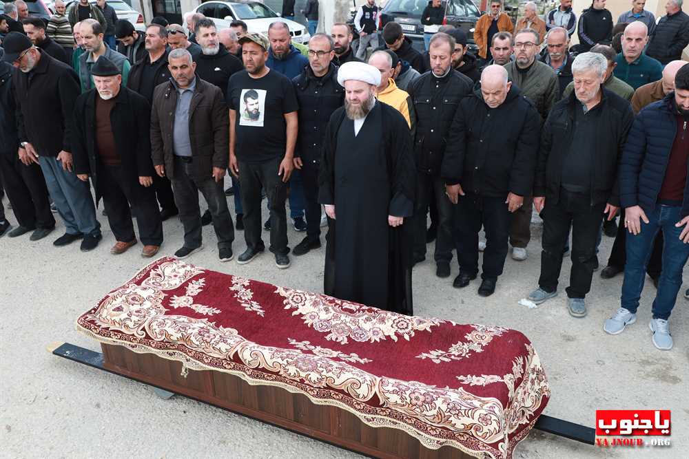 بلدة طيردبا الجنوبية  شيعت  المرحوم طارق سعيد زيات الى مثواه الأخير  