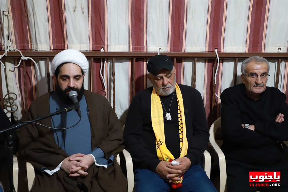 بلدة السماعية الجنوبية : مجلس عزاء حسيني عن روح السعيد عباس احمد خليل في دارة العائلة 