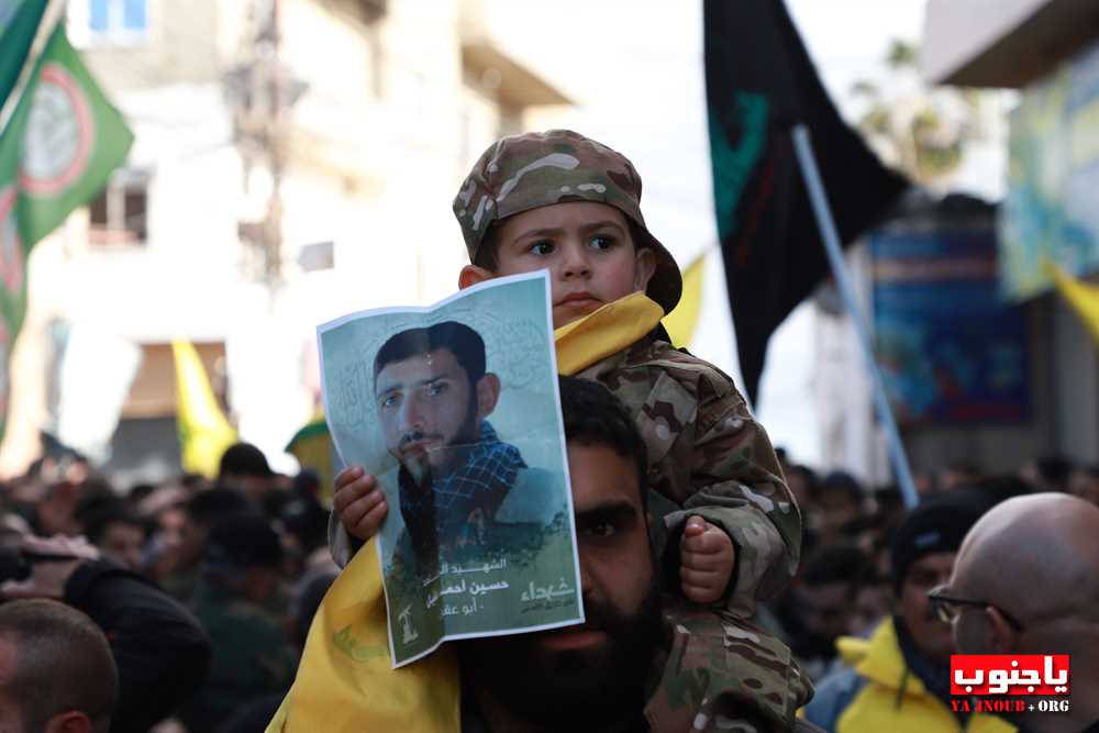 بالصور تشييع حاشد للشهيد محمد علي غبريس في بلدة طيردبا الجنوبية - الجزء الثاني 