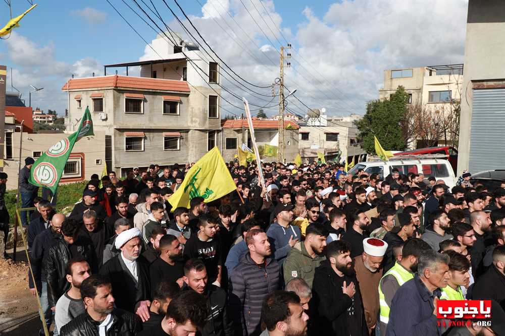 بالصور تشييع حاشد للشهيد محمد علي غبريس في بلدة طيردبا الجنوبية - الجزء الثاني 