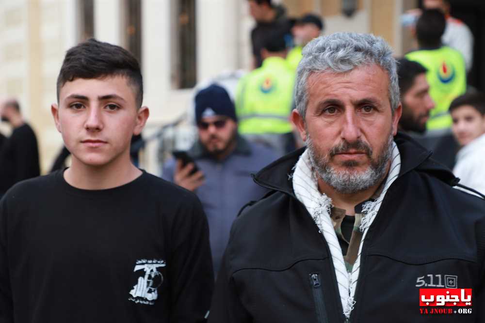بالصور تشييع حاشد للشهيد محمد علي غبريس في بلدة طيردبا الجنوبية - الجزء الثاني 