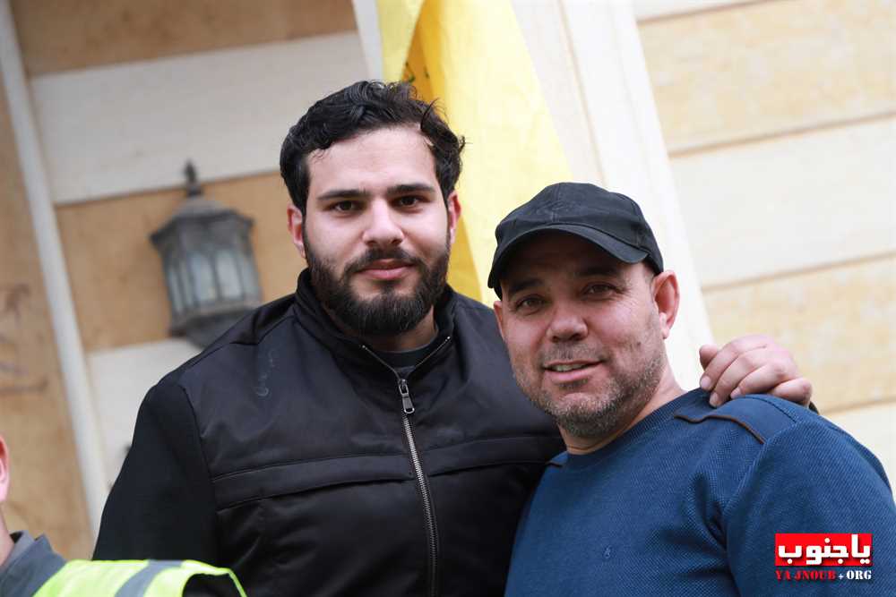 بالصور تشييع حاشد للشهيد محمد علي غبريس في بلدة طيردبا الجنوبية - الجزء الثاني 