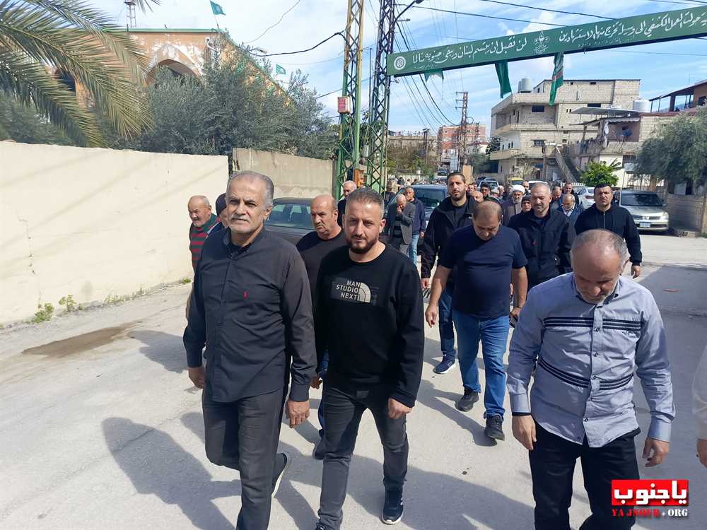 بلدة طربيخا شيعت الفقيدة الغالية الحاجة سكنة عبد الحسن فقية (إم سليمان الغول) الى مثواها الأخير في جبانة بلدة المعشوق _صور تصوير : وسام حسن