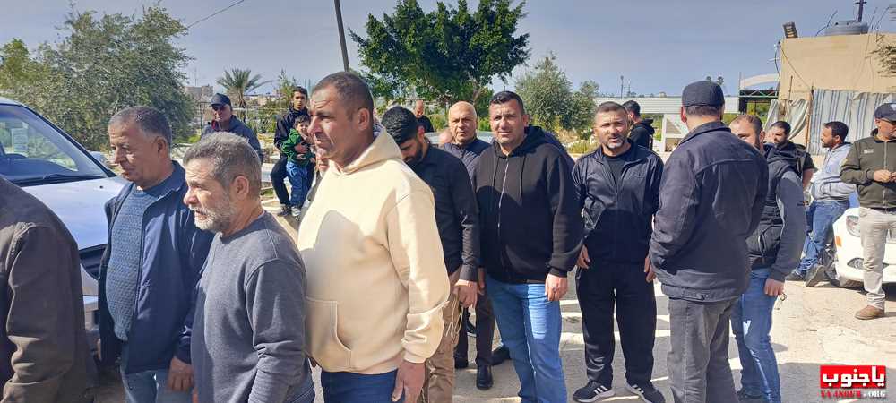 بلدة طربيخا شيعت الفقيدة الغالية الحاجة سكنة عبد الحسن فقية (إم سليمان الغول) الى مثواها الأخير في جبانة بلدة المعشوق _صور تصوير : وسام حسن