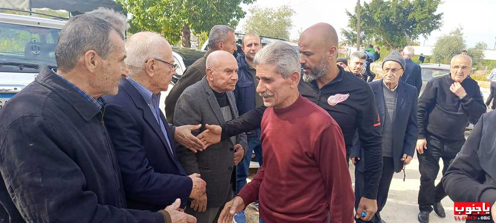 بلدة طربيخا شيعت الفقيدة الغالية الحاجة سكنة عبد الحسن فقية (إم سليمان الغول) الى مثواها الأخير في جبانة بلدة المعشوق _صور تصوير : وسام حسن