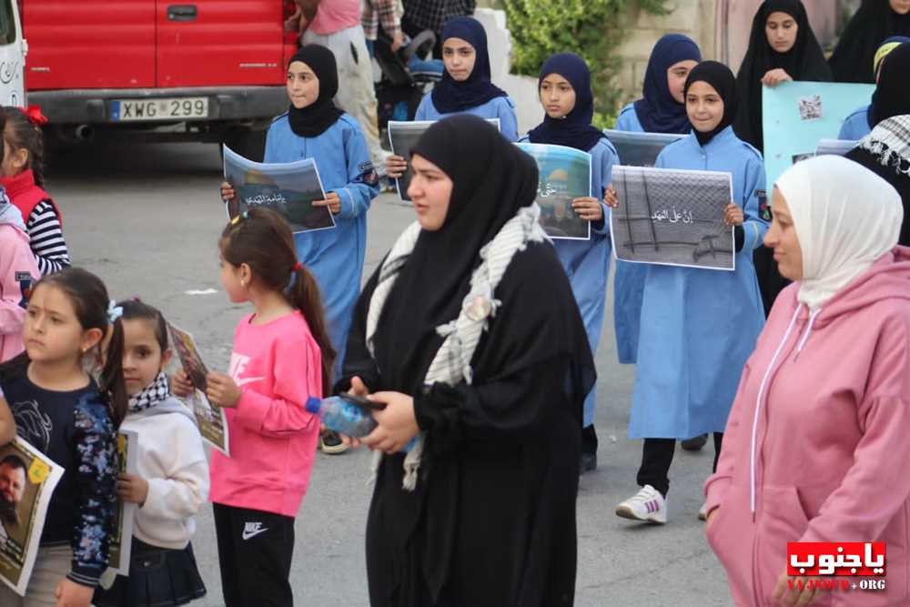 مسيرة كشافة ووقفة تضامنية بمناسبة إحياء يوم القدس العالمي في بلدة أنصارية الجنوبية