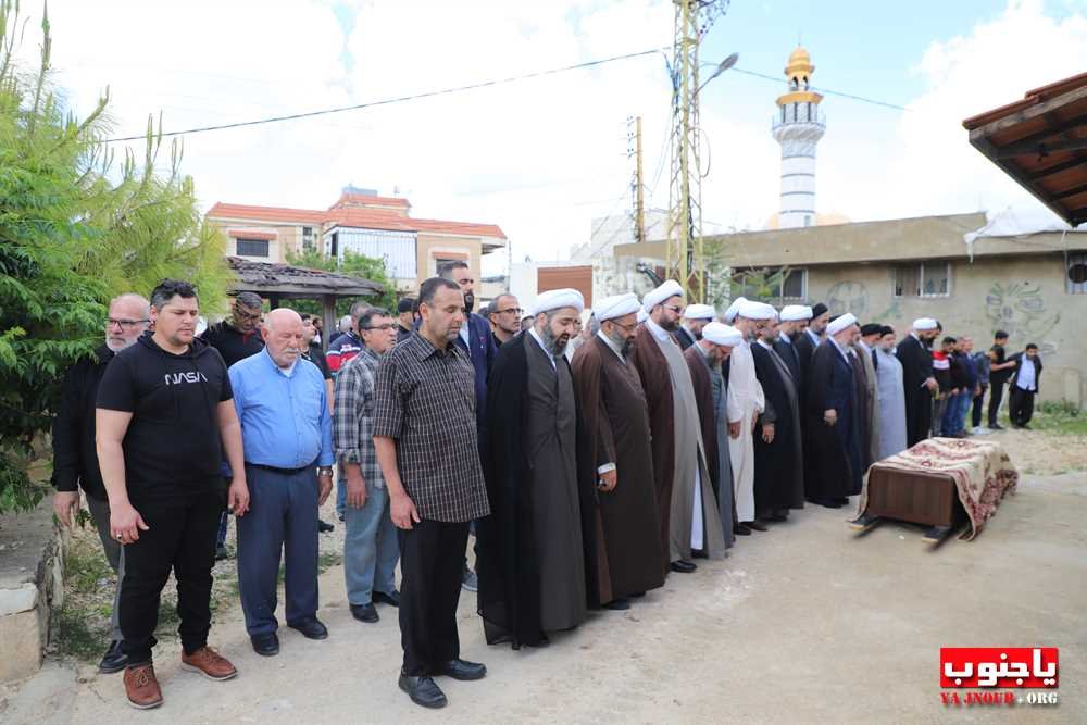 بلدة طيردبا الجنوبية شيعت الفقيدة الغالية المرحومة الحاجة خديجة فتوني (ام حيدر حمود) الى مثواها الأخير 