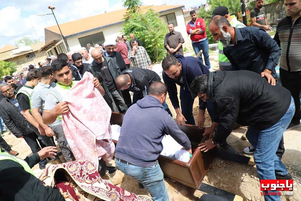 بلدة طيردبا الجنوبية شيعت الفقيدة الغالية المرحومة الحاجة خديجة فتوني (ام حيدر حمود) الى مثواها الأخير 