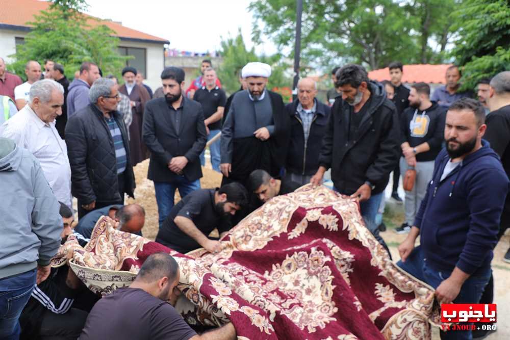 بلدة طيردبا الجنوبية شيعت الفقيدة الغالية المرحومة الحاجة خديجة فتوني (ام حيدر حمود) الى مثواها الأخير 