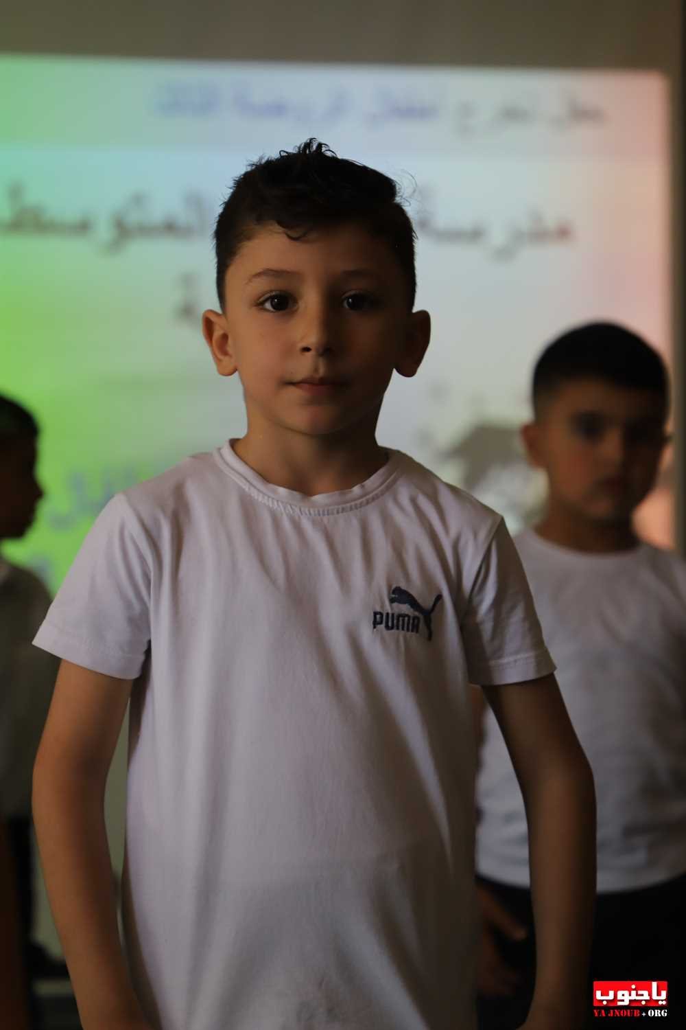 احتفال تربوي في مدرسة طيردبا المتوسطة الرسمية (100) صورة  تصوير : وسام حسن  الجزء الثاني من الصور 