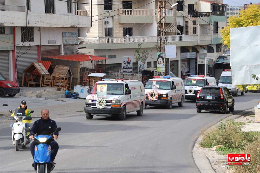 حزب الله و جمهور المقاومة يشيعون شهداء بلدة باتوليه الجنوبية 