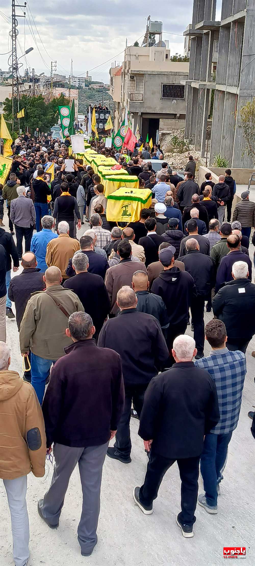 حزب الله و جمهور المقاومة يشيعون شهداء بلدة باتوليه الجنوبية الجزء الثاني  