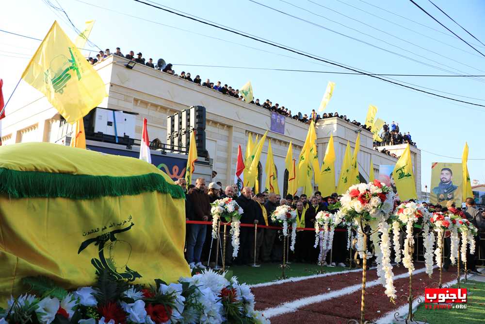 طيردبا : تشييع مهيب للشهيد المجاهد على طريق القدس حسن غسان حجازي 