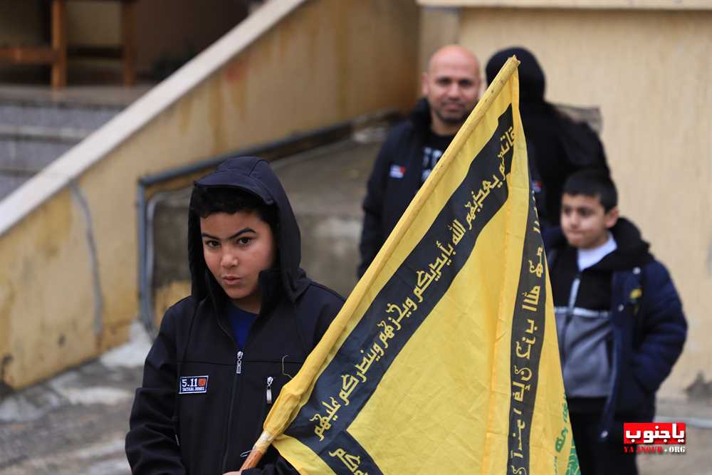 من استقبال الشهيد المجاهد على طريق القدس محمد سباعي في بلدة طيردبا الجنوبية 
