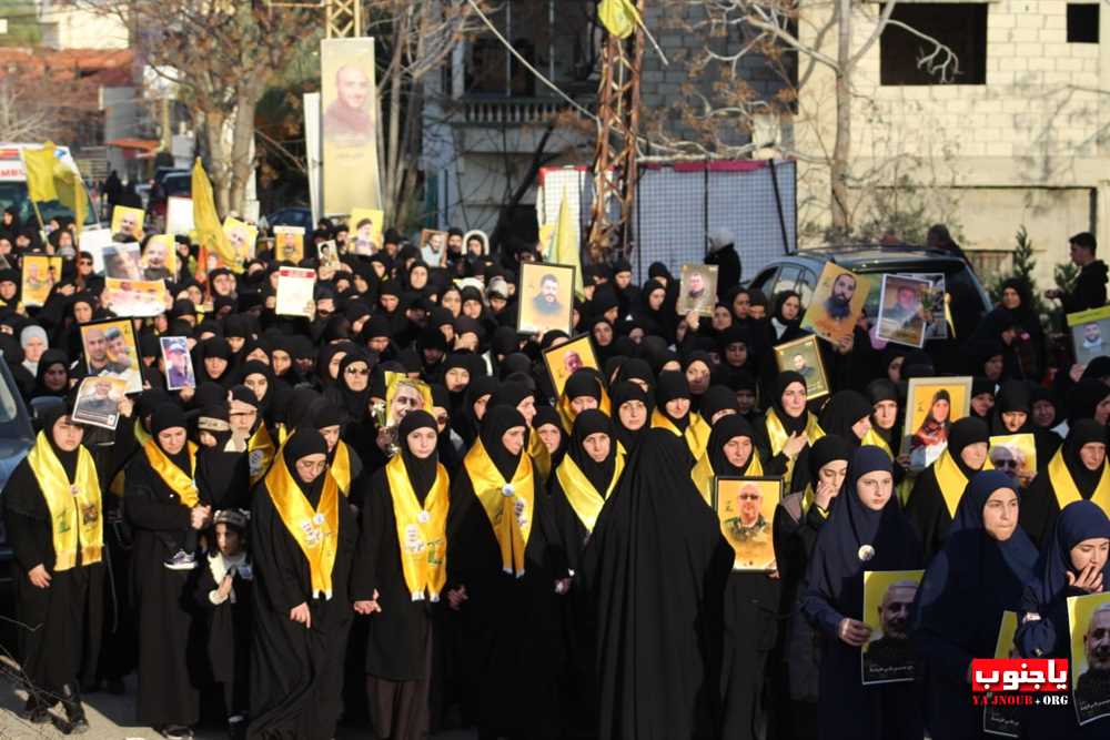 لقطات مصورة من تشييع القائد الجهادي الكبير  الحاج حسين علي هزيمة 