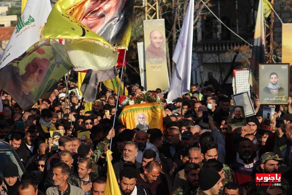 لقطات مصورة من تشييع القائد الجهادي الكبير  الحاج حسين علي هزيمة 