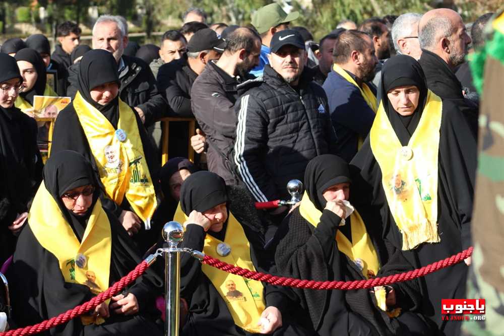 لقطات مصورة من تشييع القائد الجهادي الكبير  الحاج حسين علي هزيمة 