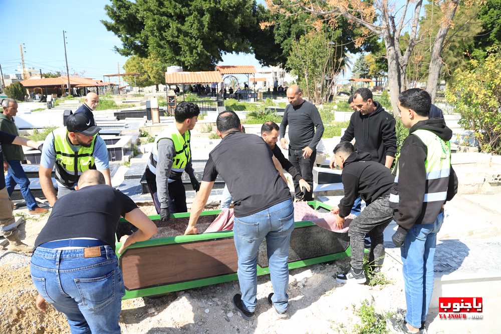 بلدة طيردبا الجنوبية شيعت الفقيدة الغالية المرحومة الحاجة فاطمة يونس يونس 