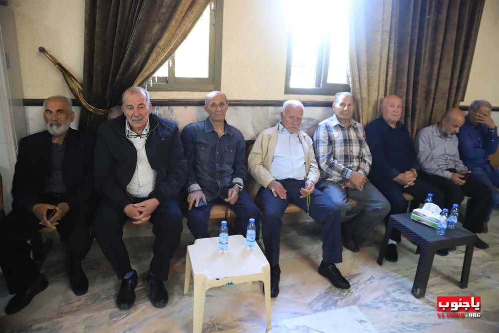 طيردبا ذكرى مرور اربعين يوما على وفاة الفقيد الغالي المرحوم خليل حسين جواد مغنية في حسينية السيدة زينب ع 
