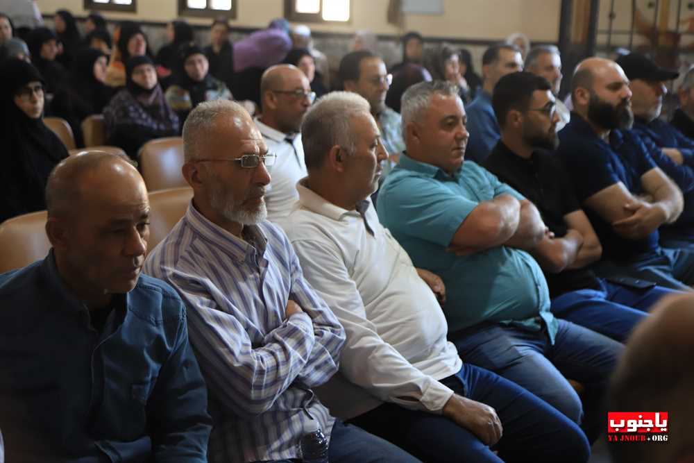 طيردبا ذكرى مرور اربعين يوما على وفاة الفقيد الغالي المرحوم خليل حسين جواد مغنية في حسينية السيدة زينب ع 