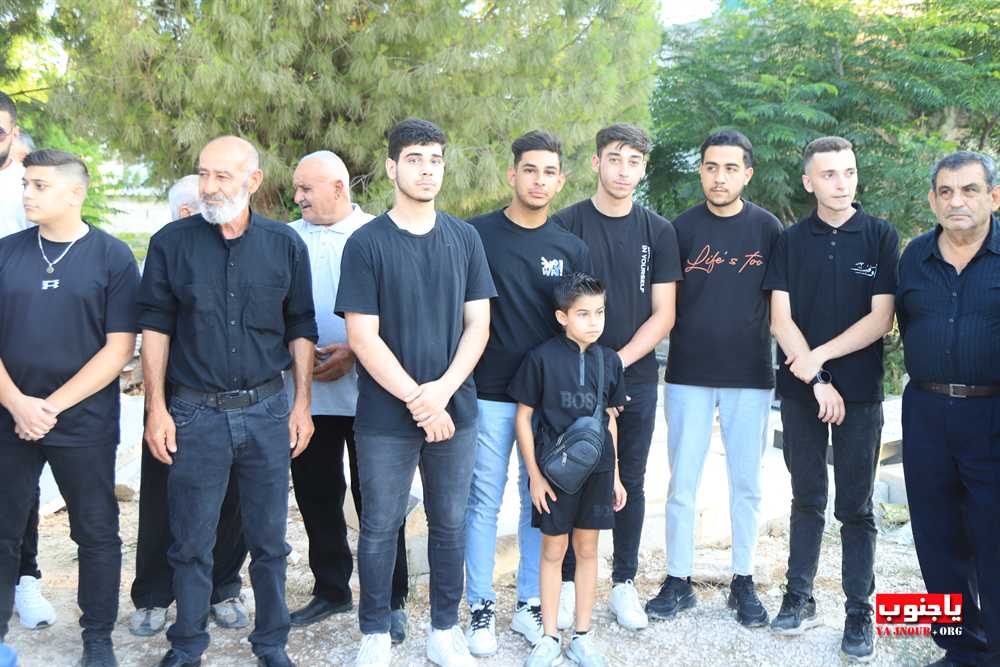 طيردبا مراسم رفع الراية الحسينية في باحة روضة الش@داء 