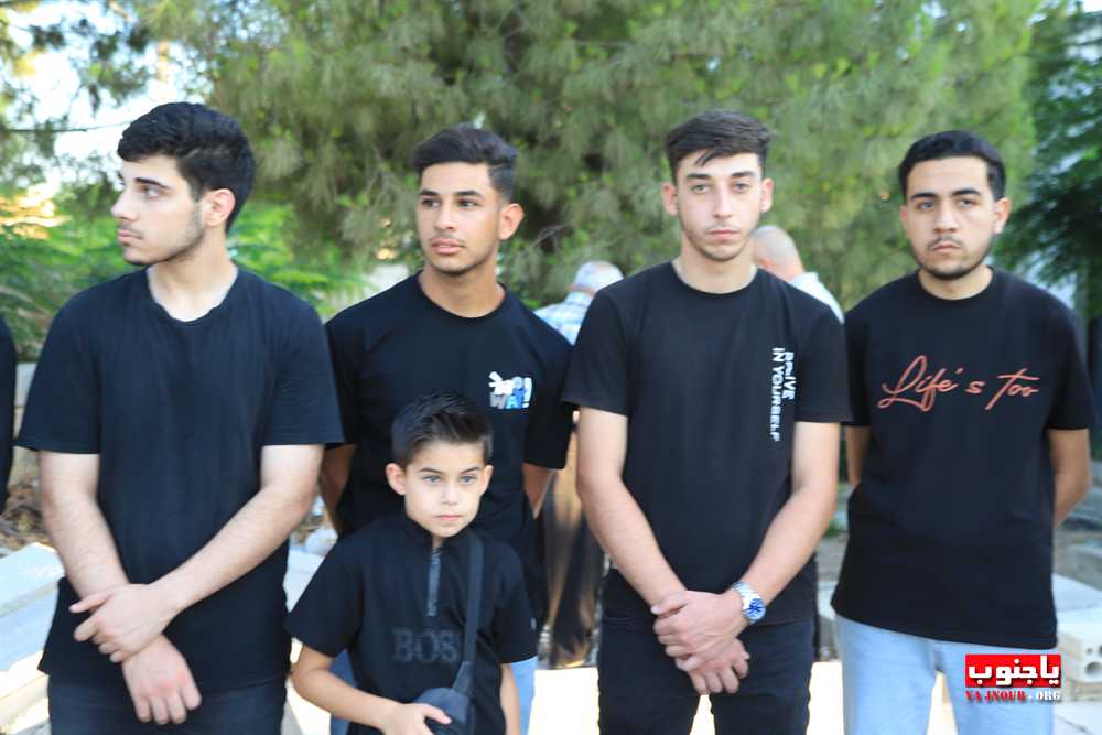 طيردبا مراسم رفع الراية الحسينية في باحة روضة الش@داء 