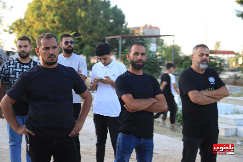 طيردبا مراسم رفع الراية الحسينية في باحة روضة الش@داء 