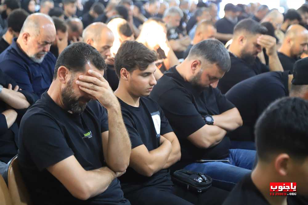 بالصور إحياء اليوم الاول المجلس العاشورائي في بلدة طيردبا الجنوبية 