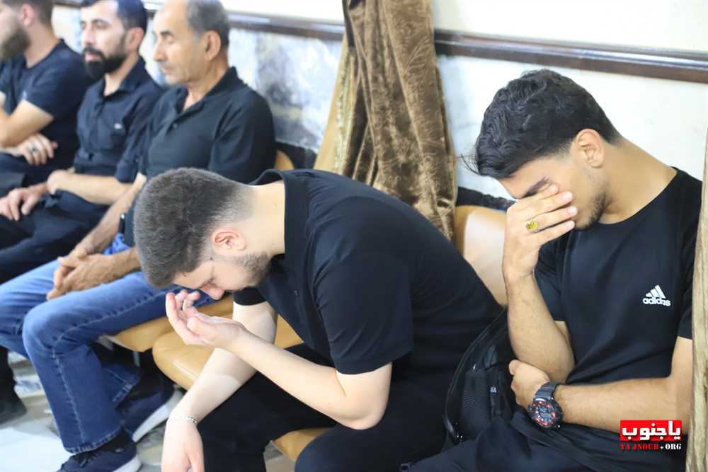 بالصور إحياء اليوم الاول المجلس العاشورائي في بلدة طيردبا الجنوبية 