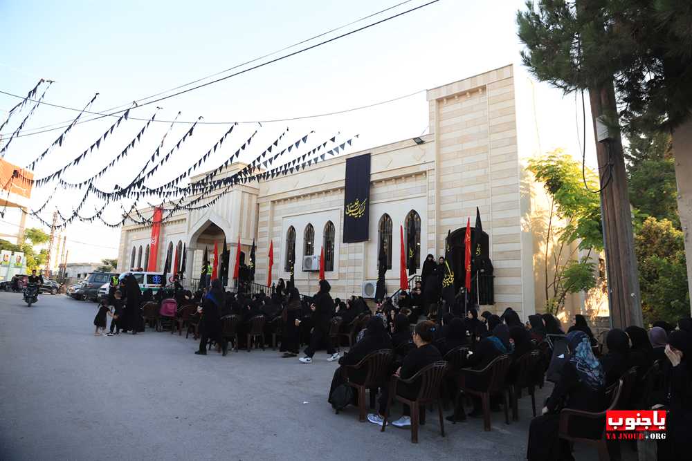 بالصور لقطات  من إحياء اليوم الاول من عاشوراء في بلدة طيردبا الجنوبية 