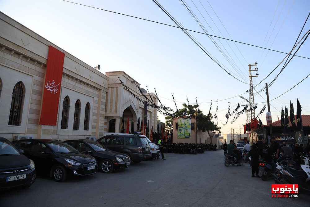 بالصور لقطات  من إحياء اليوم الاول من عاشوراء في بلدة طيردبا الجنوبية 