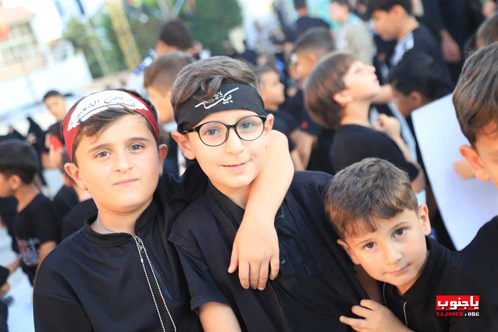 بالصور لقطات  من إحياء اليوم الاول من عاشوراء في بلدة طيردبا الجنوبية 