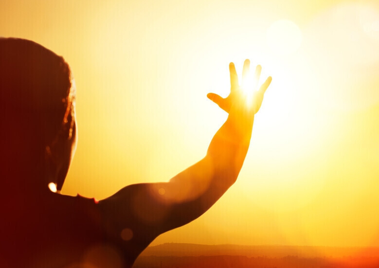  كيف تؤثر حرارة الصيف على الحالة النفسية والسلوك اليومي؟ 