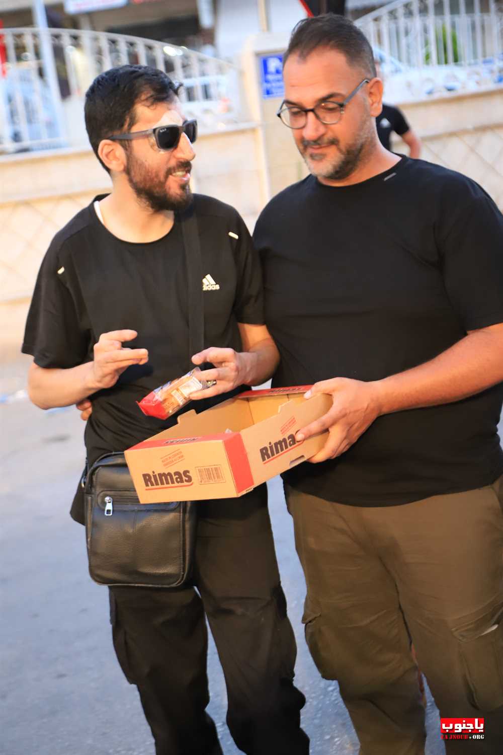 طيردبا : احياء اليوم السادس من عاشوراء _ جولة على المضائف 
