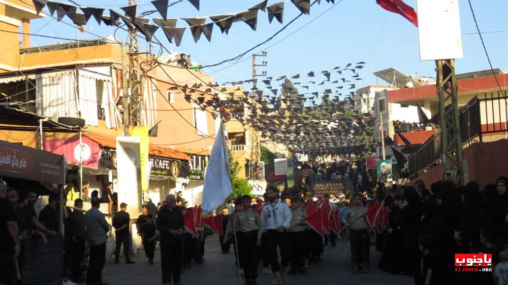 لقطات مصورة من المسيرة العاشورائية والولائية لأبا عبدالله الحسين عليه السلام في بلدة عدلون الجنوبية